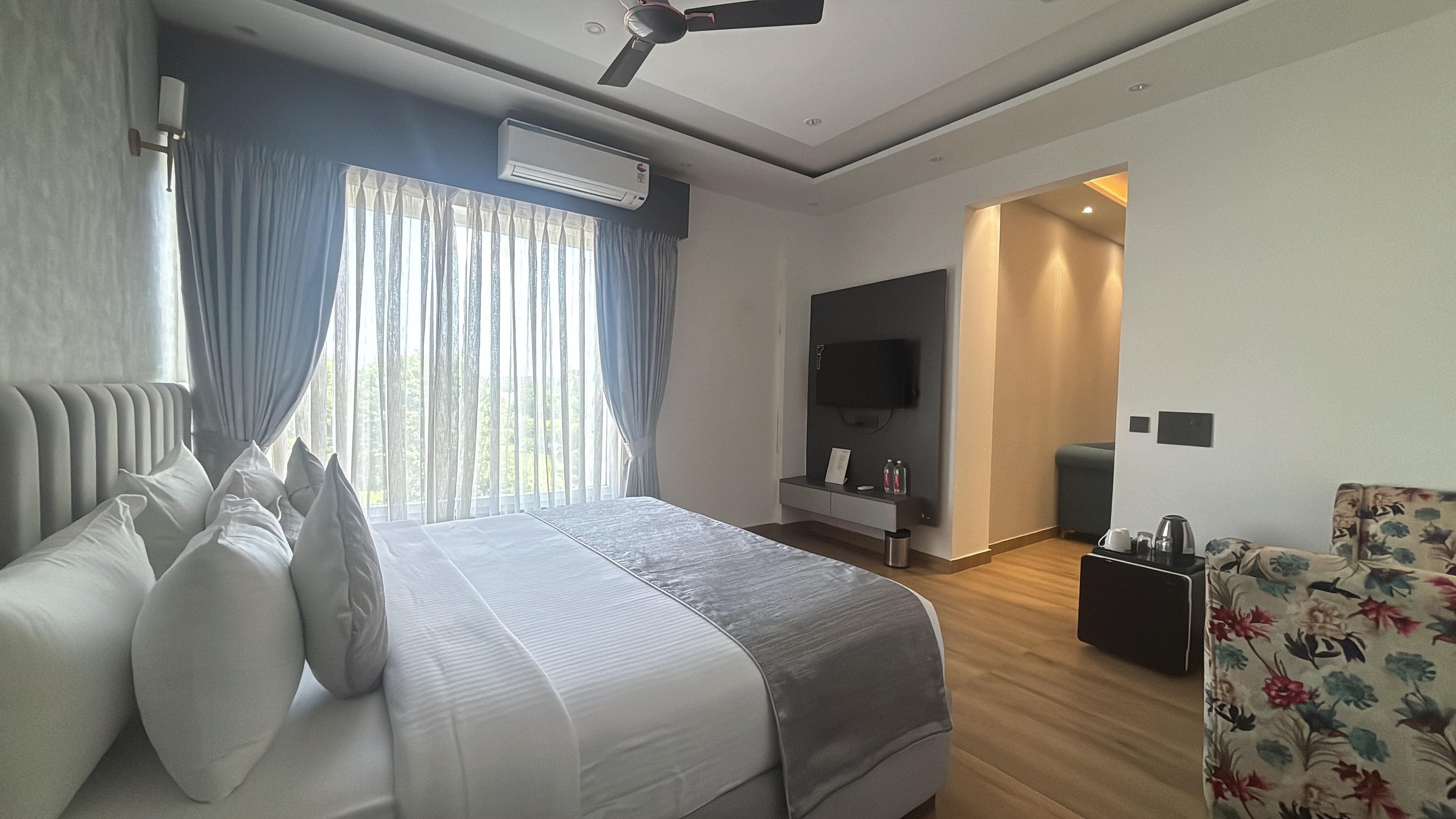Pet-Friendly Suite Accommodation